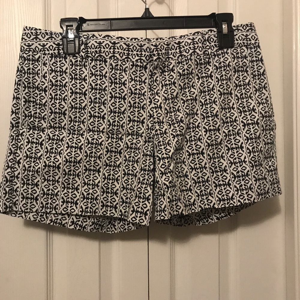 BR Patterned Shorts